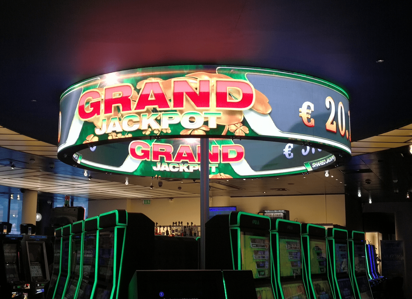 Κυκλική οθόνη LED διπλής όψης Στρογγυλή οθόνη led Σήμανση τυχερών παιχνιδιών Εγκαταστάσεις τυχερών παιχνιδιών