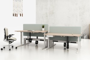 שולחן עבודה משרדי שני עובדים לארבעה אנשים תחנת עבודה חשמלית מתכווננת לגובה
