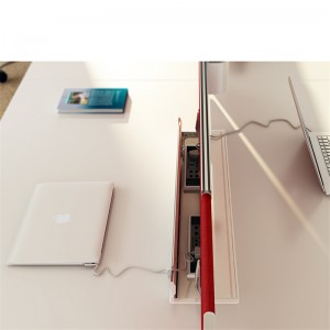 Benching Workstation ជាមួយ Acrylic Dividers