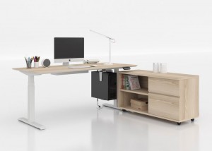 Teljesen állítható magasságú kis irodai L-íróasztal