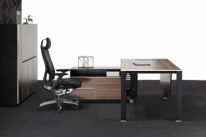 L-formet skrivebord i stål Metallben Moderne tredatamaskin Bærbar kontorpult