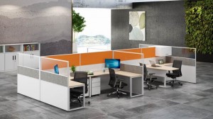 Management Workstations mat modernen texturéierte Woodgrain Privatsphär Dividers