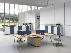 Série de tables de bureau modulaires à espace ouvert