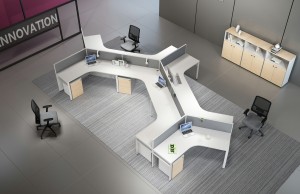 Сучасны невялікі стол у цэнтры апрацоўкі выклікаў, офісная рабочая станцыя, кабіна на 6 чалавек