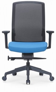 Cadeira de escritório com assento e encosto em malha preta