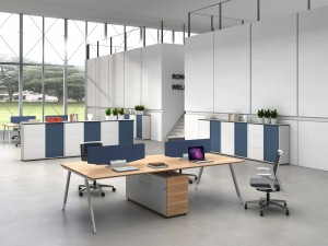 Serija modularnih pisarniških miz za delovno postajo odprtega načrta