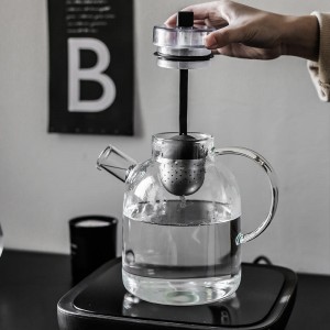 ទឹកតែកញ្ចក់ថ្លា Borosilicate ធន់នឹងកំដៅជាមួយ strainer Infuser Teapot