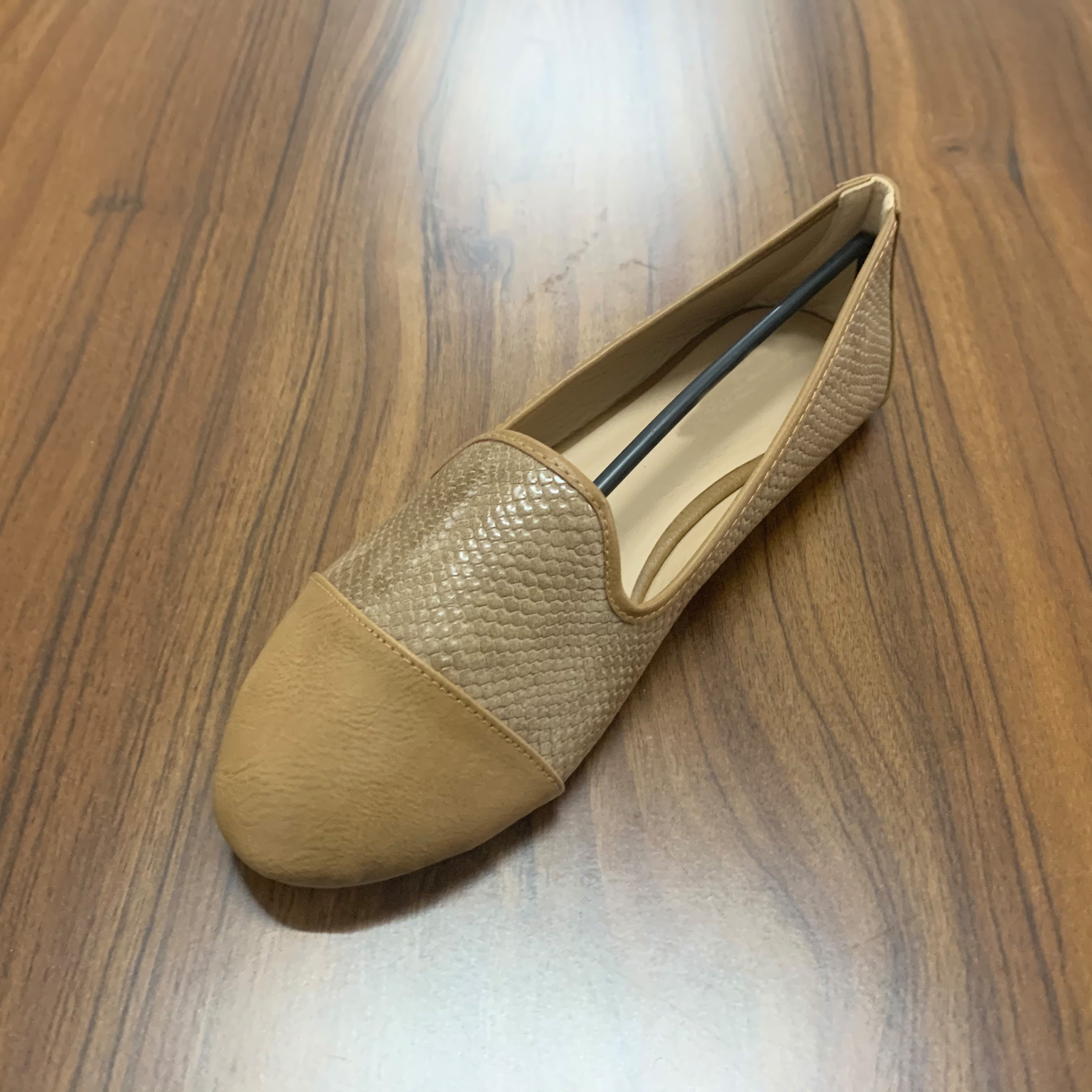 Flat Ballet Wanita – Sepatu Flat Jempol Bunder