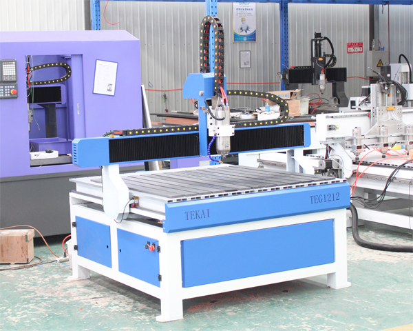 Lowest Price for China Cheap CNC Router CNC Cutting Machine with Single Axis Featured Image