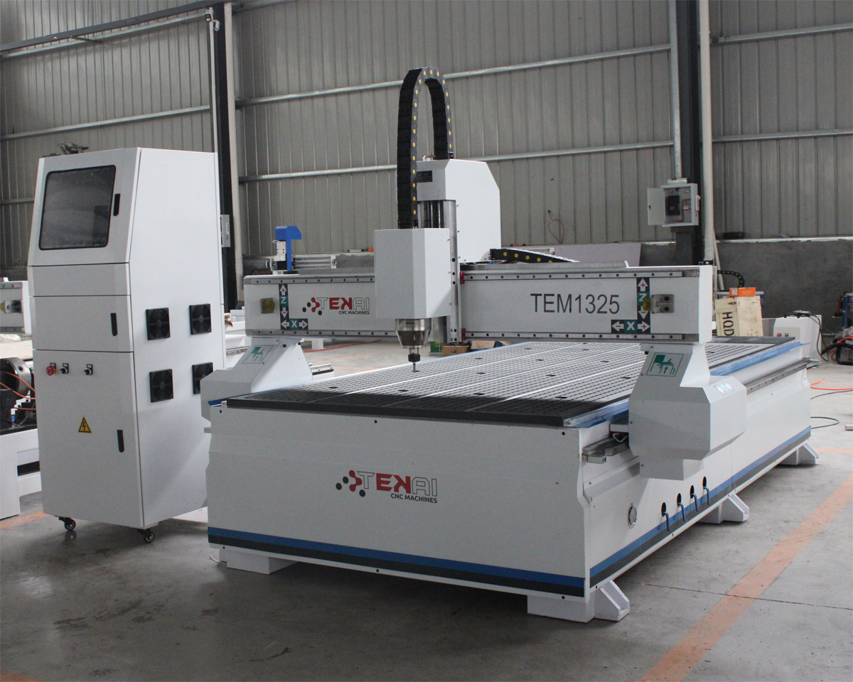 TEM1325 woodworking cnc router 1325 3d 4 axis wood MDF plate cutting machinery with vacuum and dust collector system