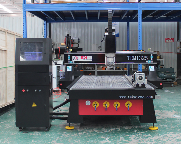 IOS Certificate Woodworking CNC 3D Router 1300*2500mm