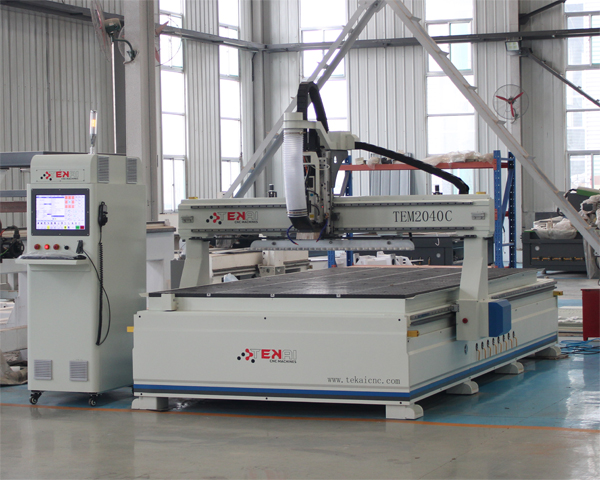 Manufacturer for Tekai 3 Axis Automatic 3D Wood Door Making Carving CNC Router Cutting Machine Featured Image