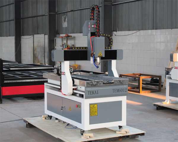 2019 High quality 6090 1212 New CNC Router, MDF/Plywood Processing CNC Portable Light Machine with Reasonable Price Featured Image