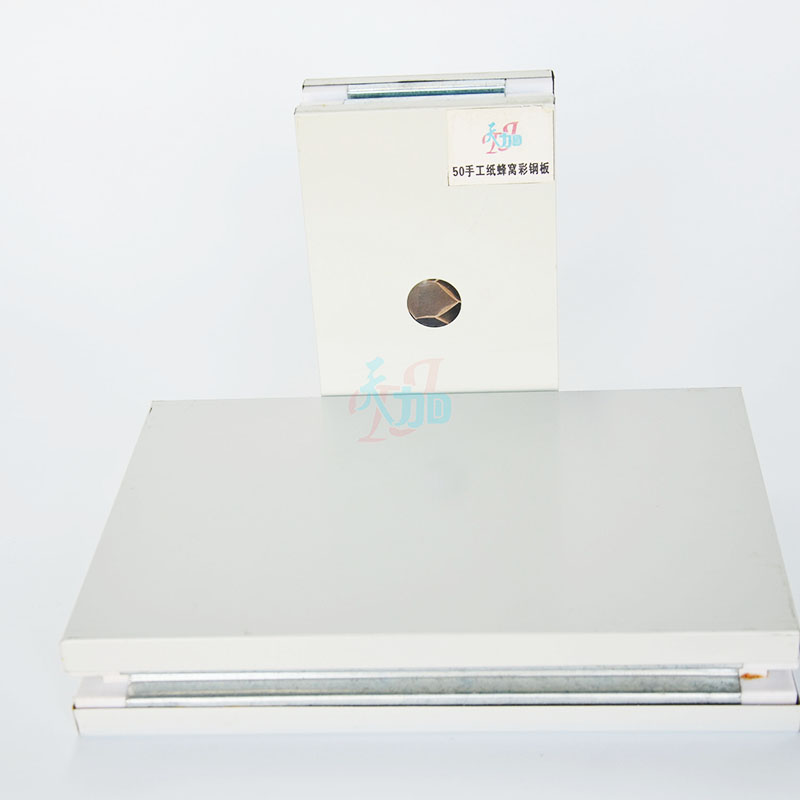 Hand-made Paper Honeycomb Sandwich Panel Featured Image