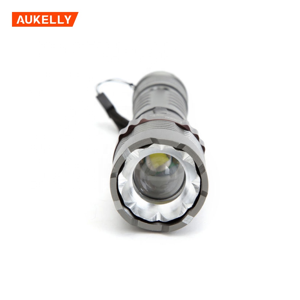 Super Bright 1000lm Aluminum Alloy Lamp Direct Charge Rotating Focus Torch Bright Light Rechargeable Led Strong Light Flashlight H20