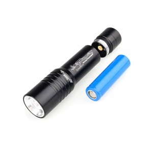 1000 lm linterna de buceo powerful 10W waterproof zoomable rechargeable underwater torch 50m led scuba IP68 diving flashlight D4