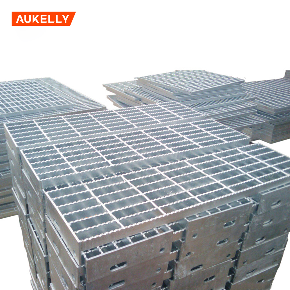 China Factory Free Sample Materiali di custruzzione di griglia d'acciaio saldata galvanizzata