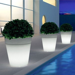 Solar Powered Outdoor LED Garden Light Flower Lamp Solar Flower Pot For Outdoor Garden Courtyard YL05