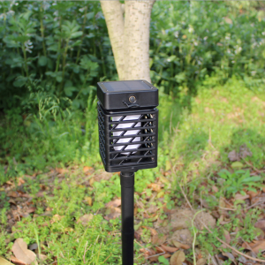 High Quality Outdoor Garden Decoration Retro Candle Flame Light Solar Lawn Landscape Light YL41