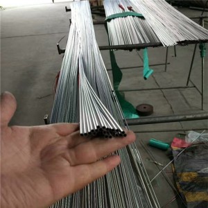 OEM/ODM China 304 Stainless Steel Tube 3mm 4mm 5mm 6mm 10mm Thickness Capillary Precision Seamless Tube