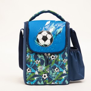 2022 New style leisure and fashion football student lunch cooler bag