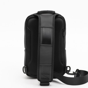 Машка модерна разновидна чанта за рамо Мултифункционална вкрстена чанта Едноставна личност секојдневна чанта