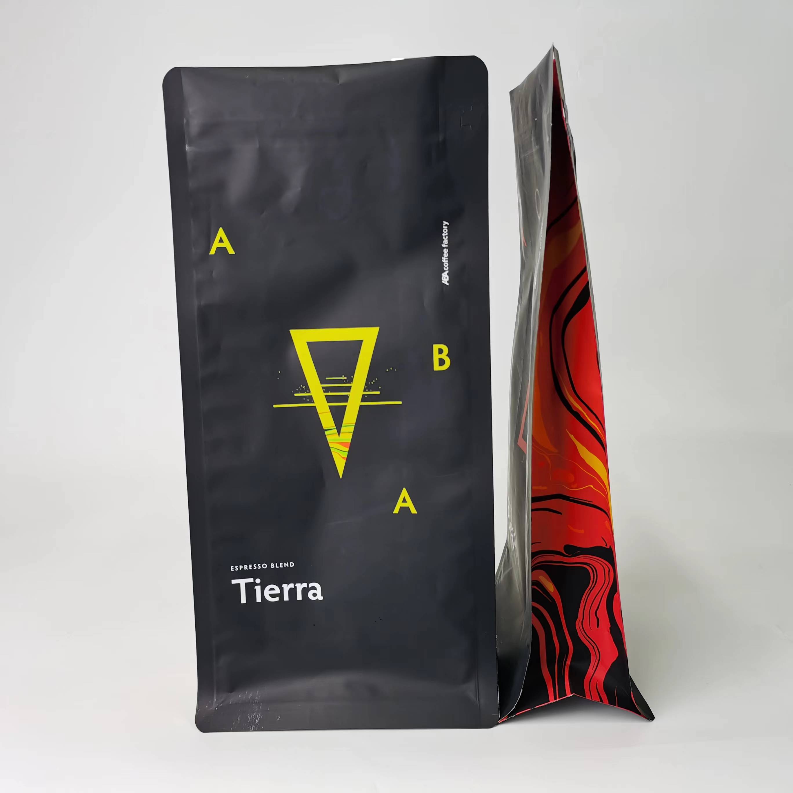 Custom Coffee Pouch Flat Bottom Coffee Packaging with Valve and Zipper Featured Image