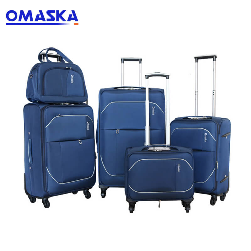 Customize OEM wholesale fashion four wheels travel trolley luggage Featured Image