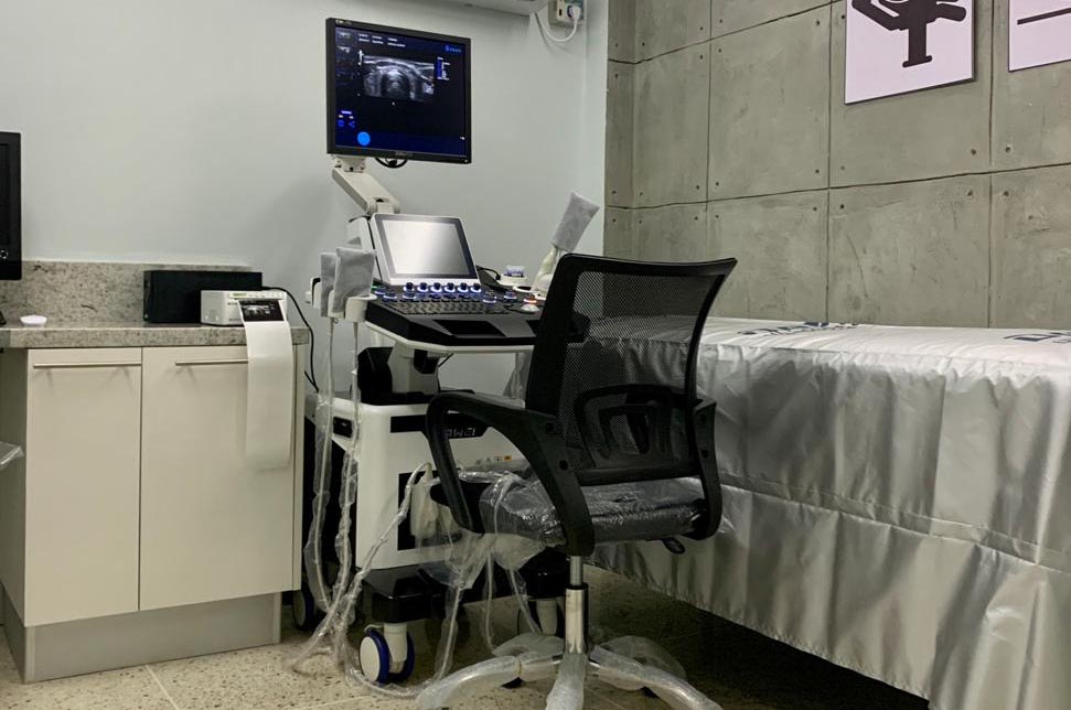 Umpan Balik Apik babagan Ultrasound 4d DW-T6 saka pelanggan Venezuela.