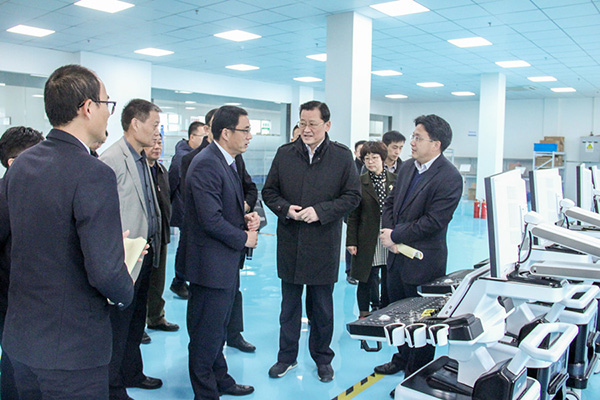 Владиниот персонал од градот Ксужоу отиде во Давеи на инспекција