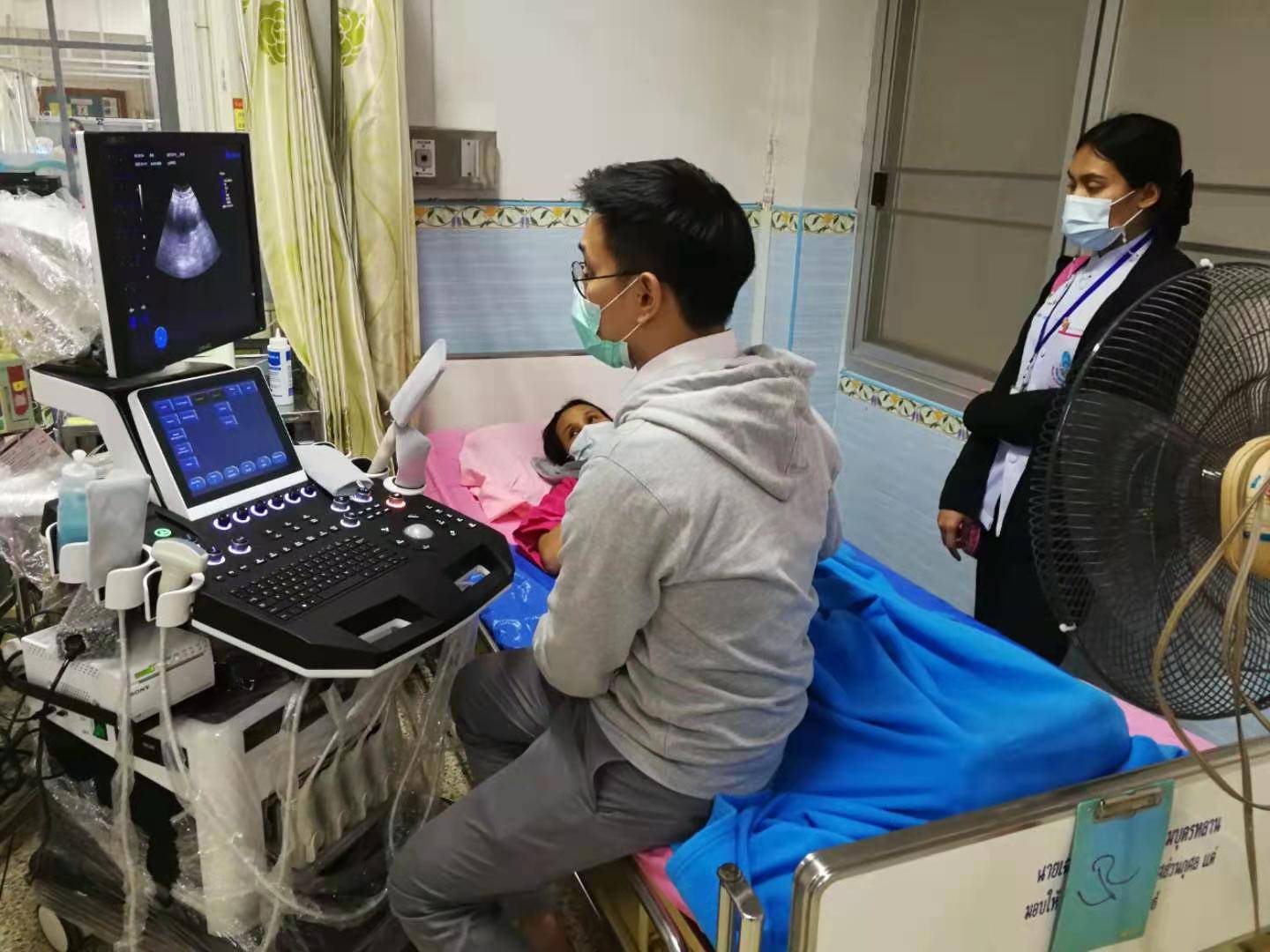 Novu viaghju di ultrasound in Tailanda