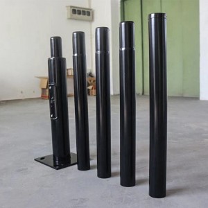 Solar Street Light Post Pole Steel Pipes Galvanized for Outdoor in Smart City