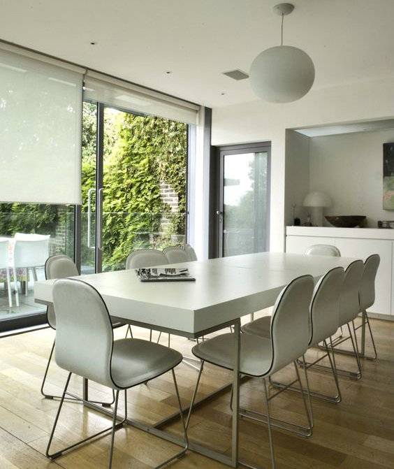 What kind of outdoor roller blinds do you need to prepare for the summer?