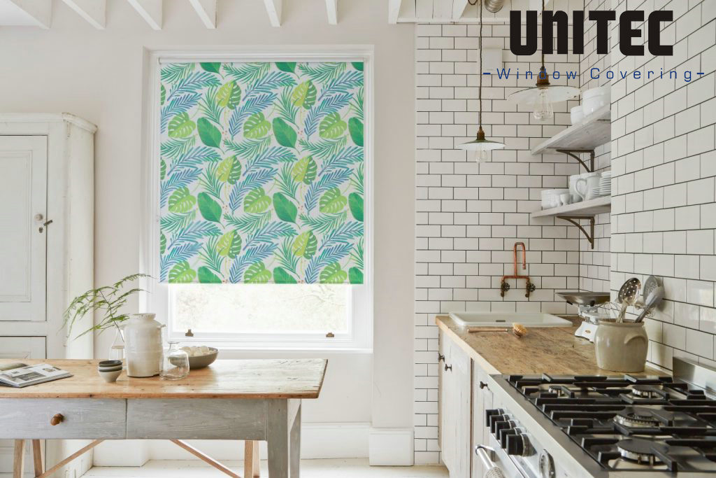 How to choose patterned roller blinds to decorate your home