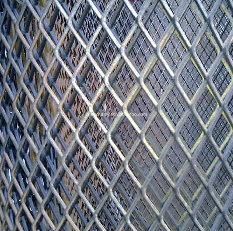 Rrjetë dekorative e zgjeruar prej çeliku inox