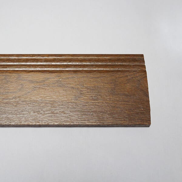 Fireproof decorative spc skirting board Featured Image