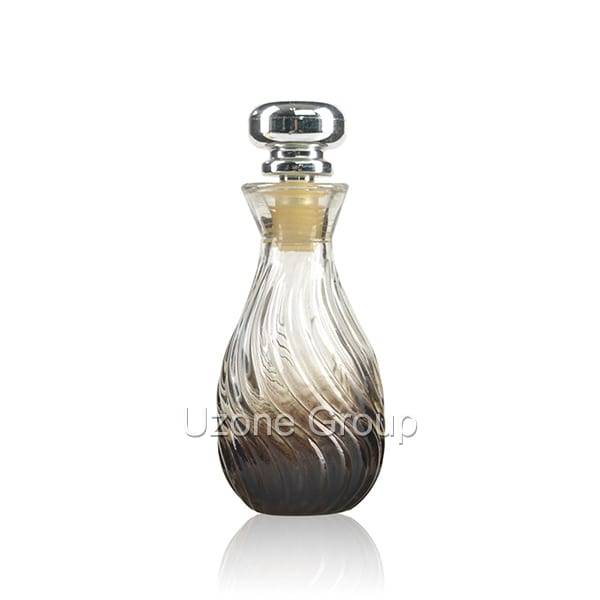 Cheapest Factory Essencial Oil Bottles - 100ml Glass Reed Diffuser Bottle With Plastic Plug – Uzone
