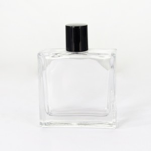 Latest square perfume bottle with black lid and silver mist sprayer