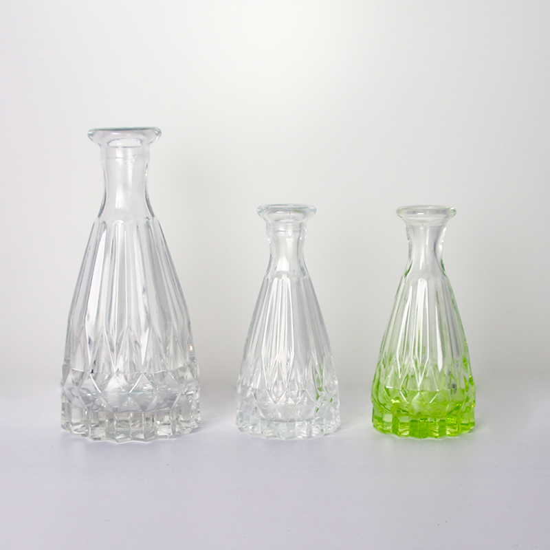 Reed diffuser bottles
