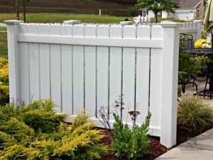 FenceMaster PVC tyčový plot FM-412 s tyčí 7/8" x 6" pro zahradu