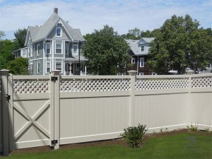 I-PVC Semi Privacy Fence With Diagonal Lattice Top FM-206