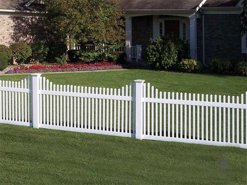 Stepped Top PVC Vinyl Picket Fence FM-406 For Garden, Houses Featured Image
