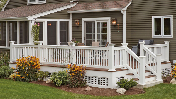 What are the advantages of PVC fence?