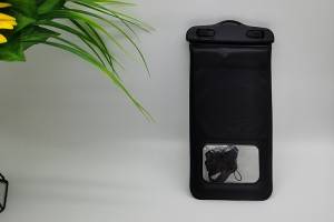 waterpoof bag in black color