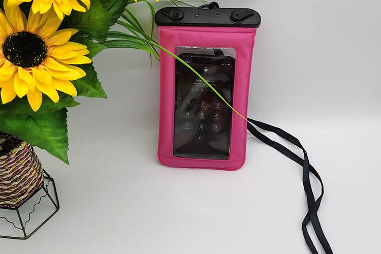 Good Quality Waterproof Phone Bike Bag - waterproof bag in pink color – Vivibetter Packaging