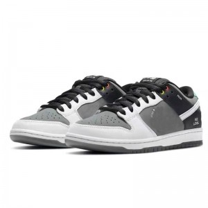 SB Dunk Low 'Camcorder' Sport Shoes Vs Sneakers