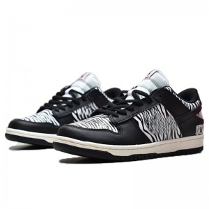Quartersnacks x SB Dunk Low 'Zebra' Merking af Casual Shoes