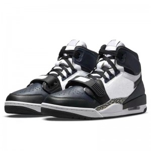 Sportovní obuv Jordan Legacy 312 Midnight Navy Top značky