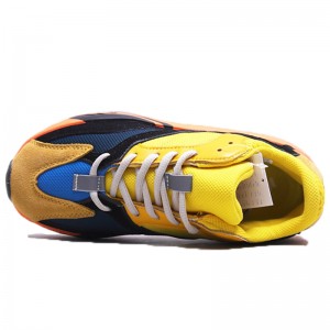 orîjînalên reklamê Yeezy Boost 700 'Sun' Running Shoes 2021 Reddit