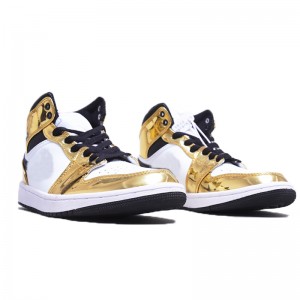 Jordan 1 Mid SE 'Metallic Gold' gemaklike skoene teenoor sportskoene